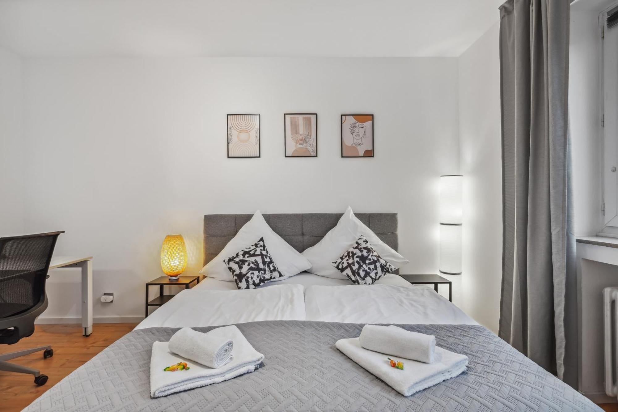 3 Zimmer, 68Qm, Parkplatz, Messe Dus, Logport, Duisport ดุยส์บูร์ก ภายนอก รูปภาพ
